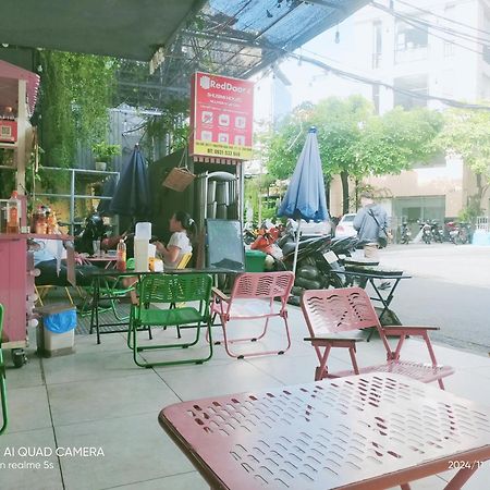 Shusimi House & Boutique Near Tan Son Nhat Airport Хошимин Экстерьер фото