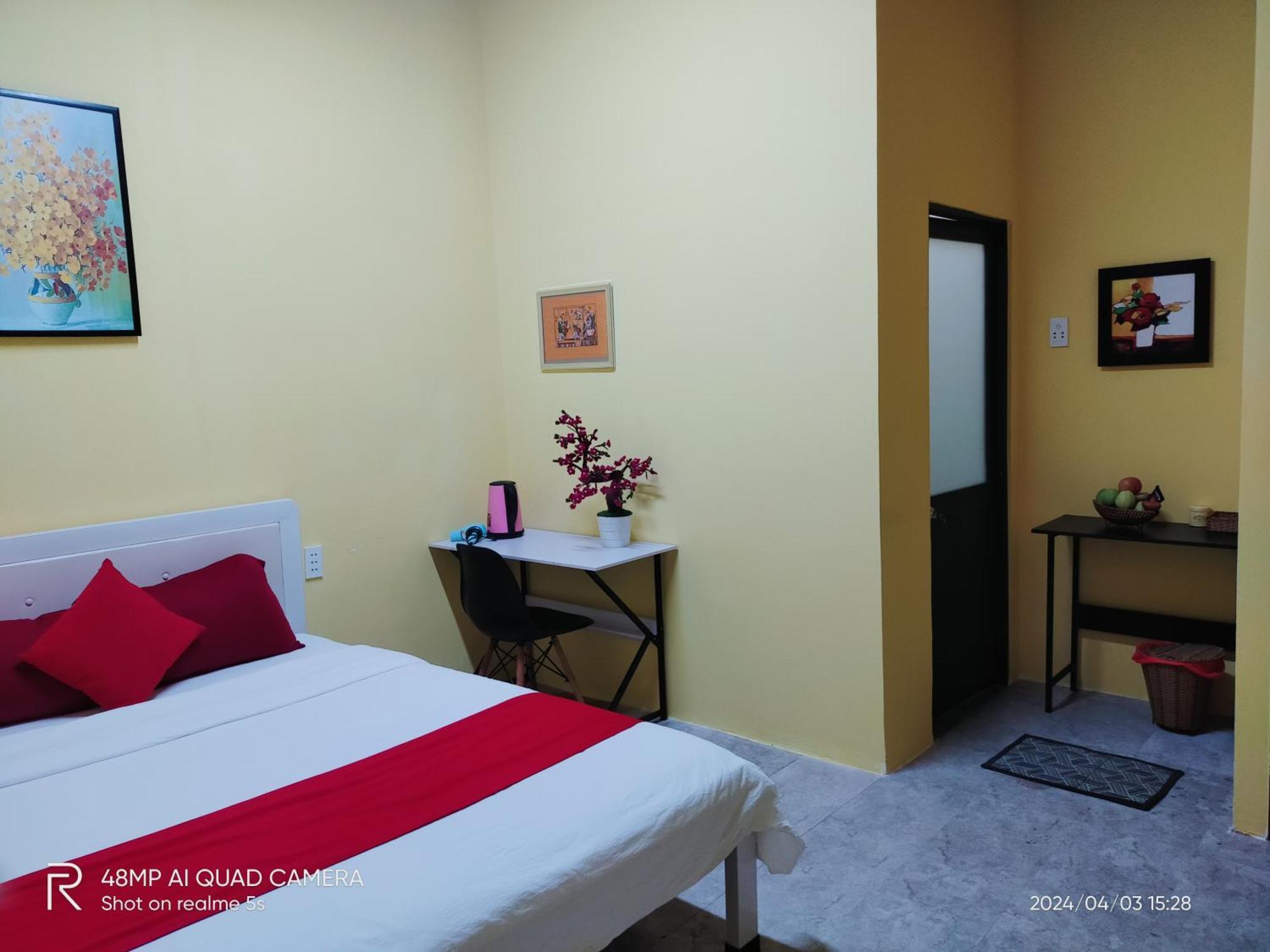 Shusimi House & Boutique Near Tan Son Nhat Airport Хошимин Экстерьер фото