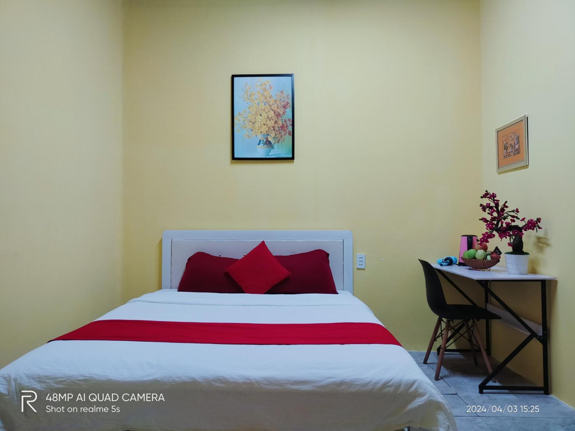 Shusimi House & Boutique Near Tan Son Nhat Airport Хошимин Экстерьер фото