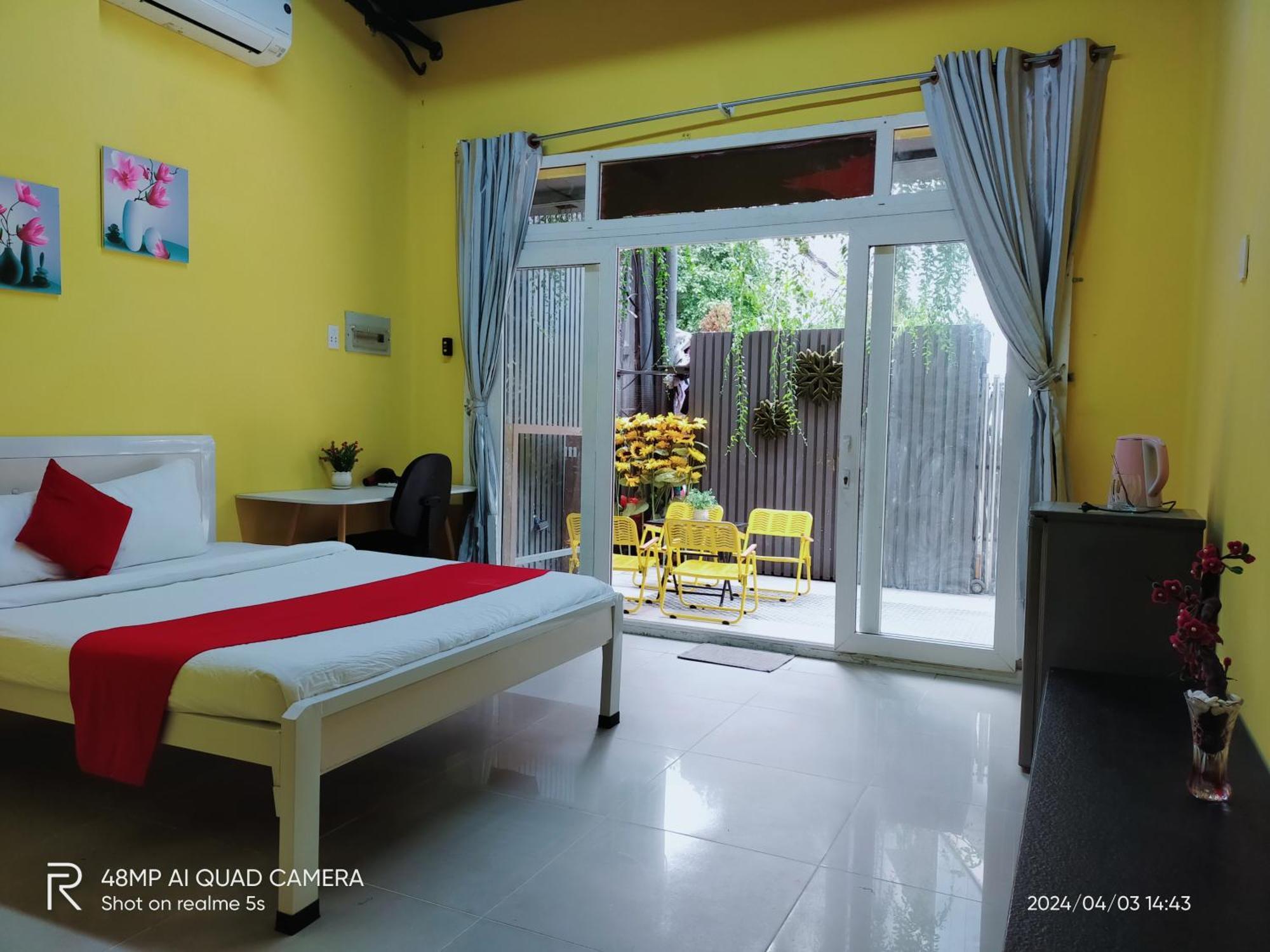 Shusimi House & Boutique Near Tan Son Nhat Airport Хошимин Экстерьер фото