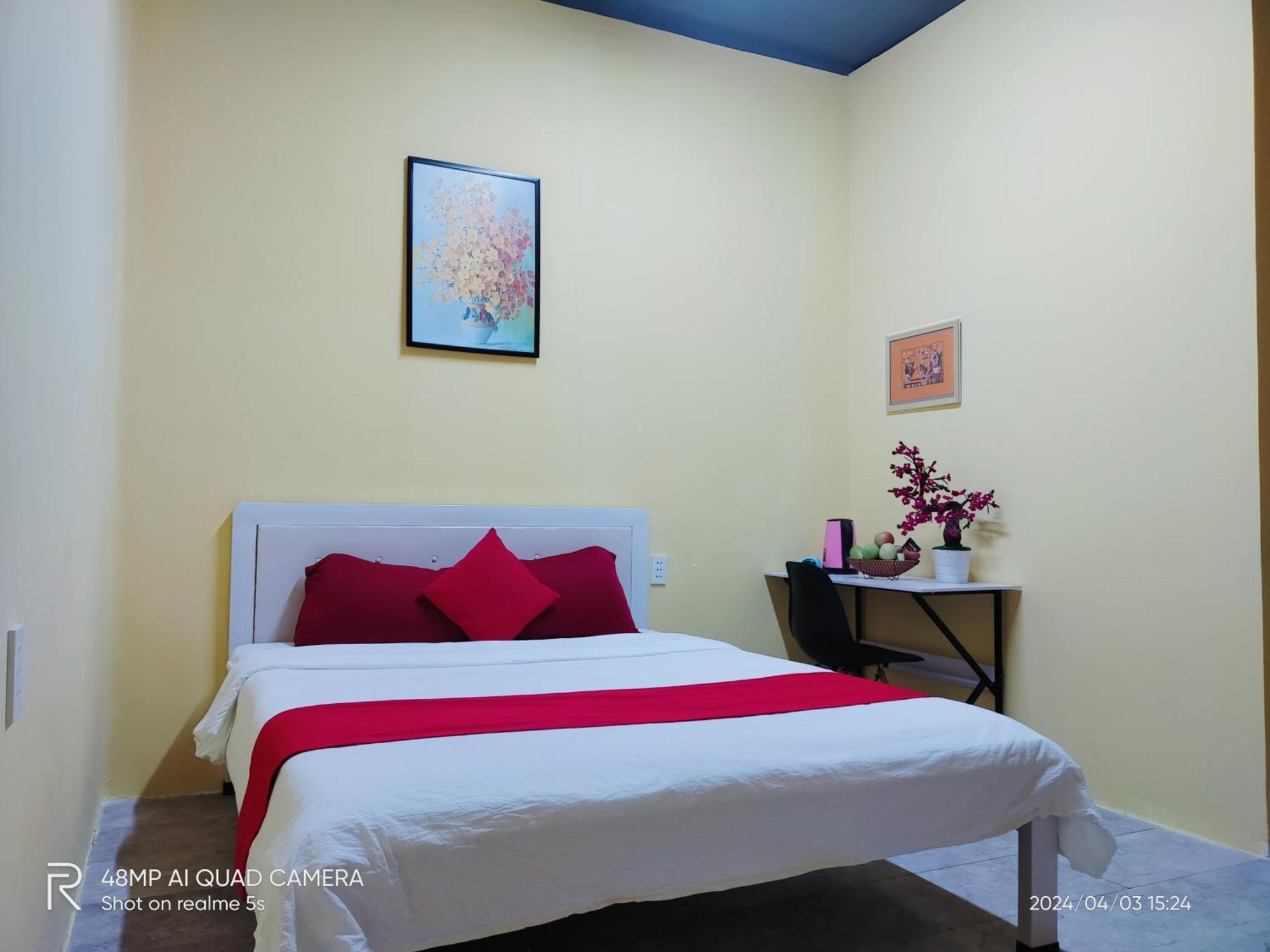 Shusimi House & Boutique Near Tan Son Nhat Airport Хошимин Экстерьер фото